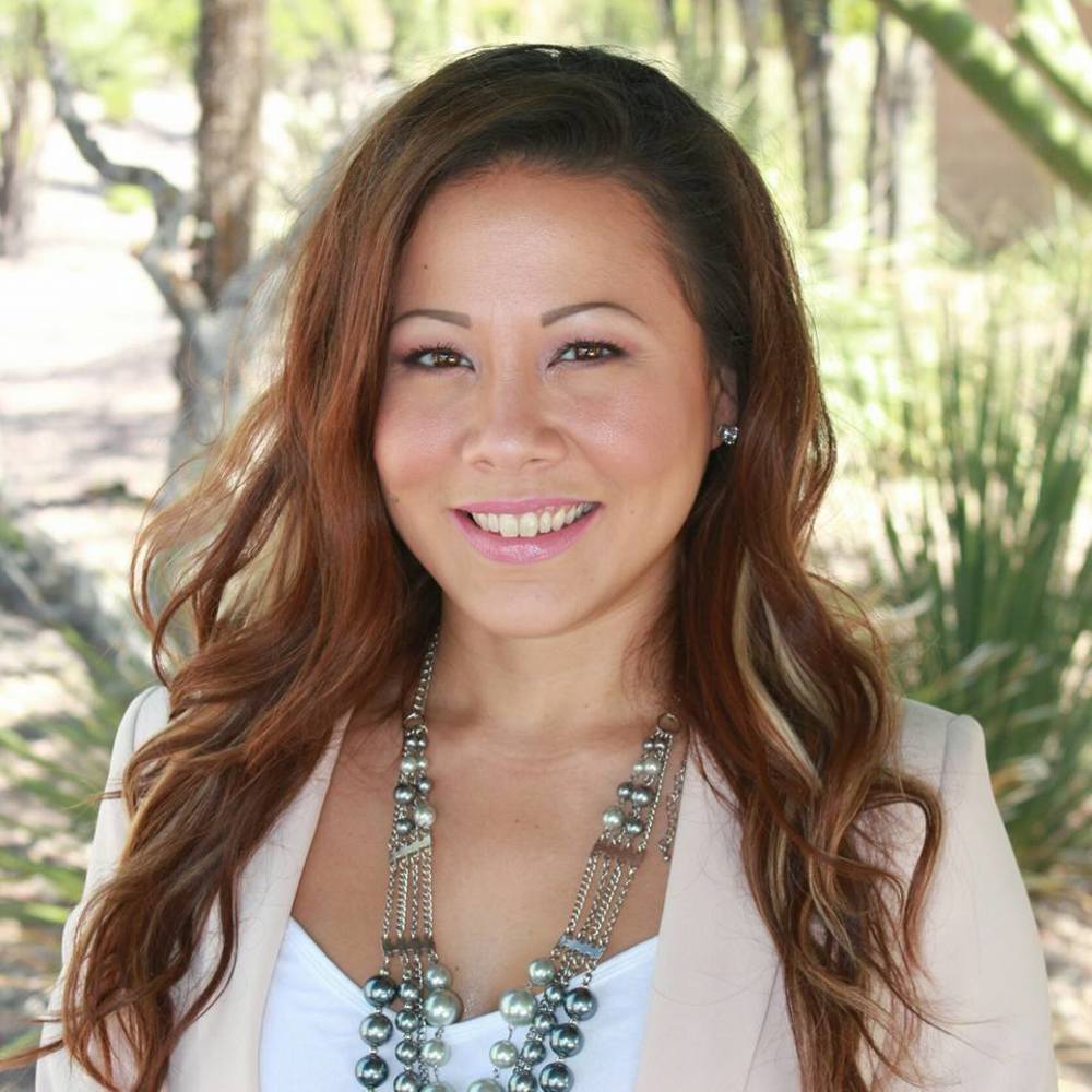 Meet your Posher, Nicole